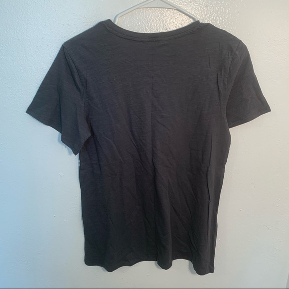 Time and Tru Short Sleeve Graphic T-Shirt - Picture 12 of 13